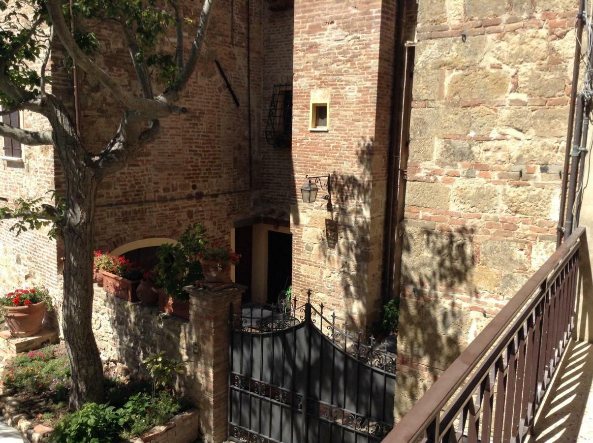Luxury Apartment Piazza Grande Montepulciano Stazione Екстериор снимка