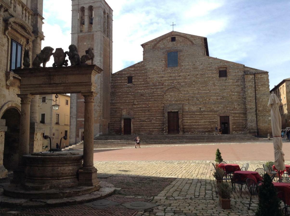 Luxury Apartment Piazza Grande Montepulciano Stazione Екстериор снимка