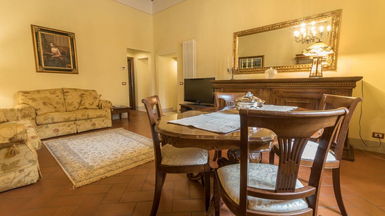 Luxury Apartment Piazza Grande Montepulciano Stazione Екстериор снимка